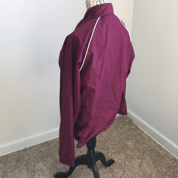 Under Armour wind breaker - Picture 5 of 5